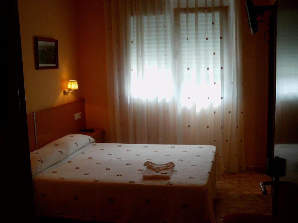 Hotel Mont-Roig Стая снимка